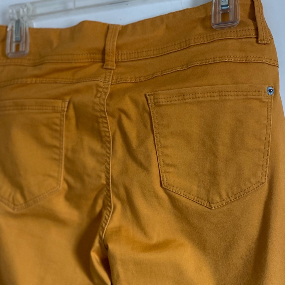 MUSTARD MID RISE SKINNY PANTS - Picture 8 of 9